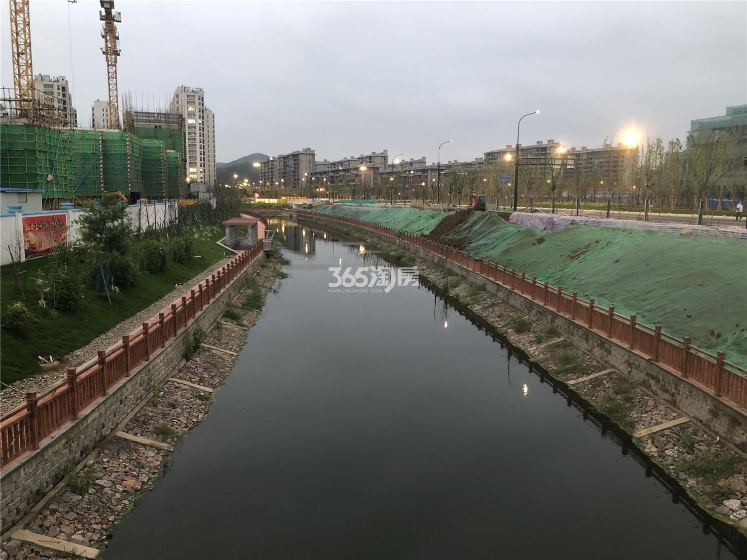 东望府项目周边情况实景图（10.9）