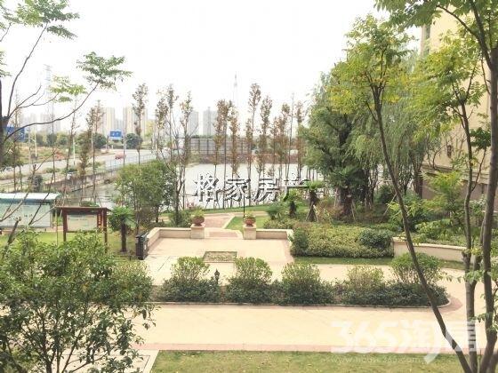 【降价啦 开发区奇瑞龙湖湾 新精装小三房多层