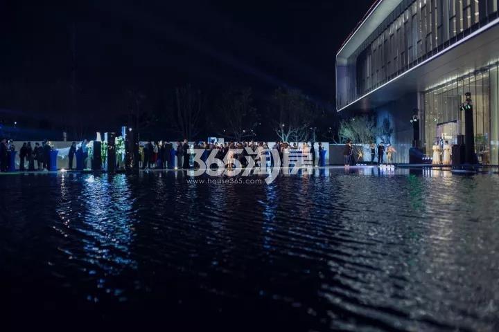 2017.10.17信达中心Hillslife美学馆夜景