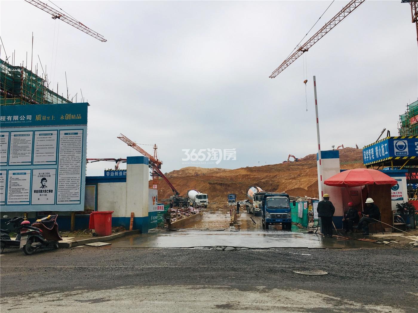 越秀西海岸工地实景（2019.01）