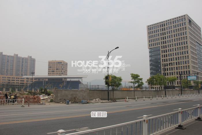 2015年6月融创大家侯潮府项目周边道路