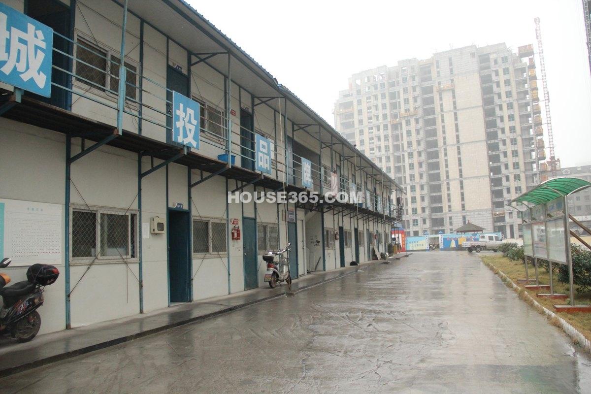 恒祺克拉公馆11月份施工现场