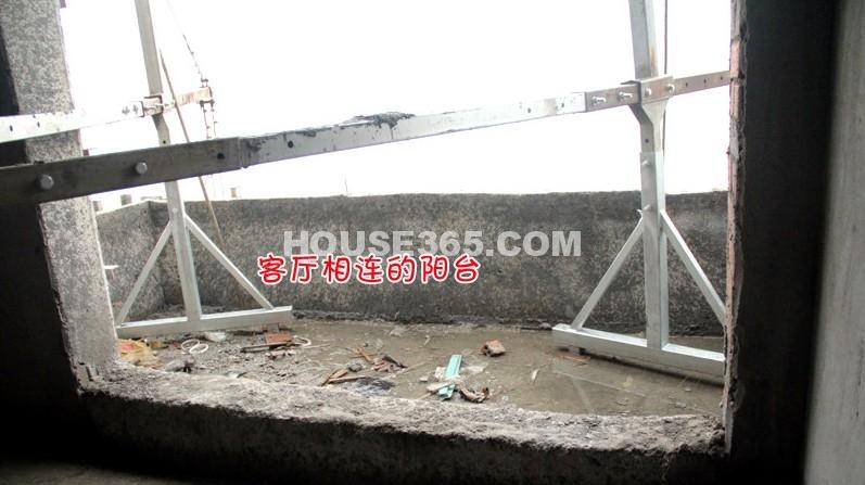 恒祺克拉公馆128㎡ 3号楼东边套实景图