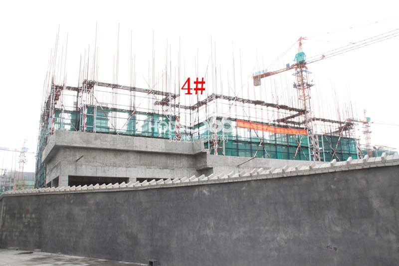 万科北宸之光工程进度（2013.8）