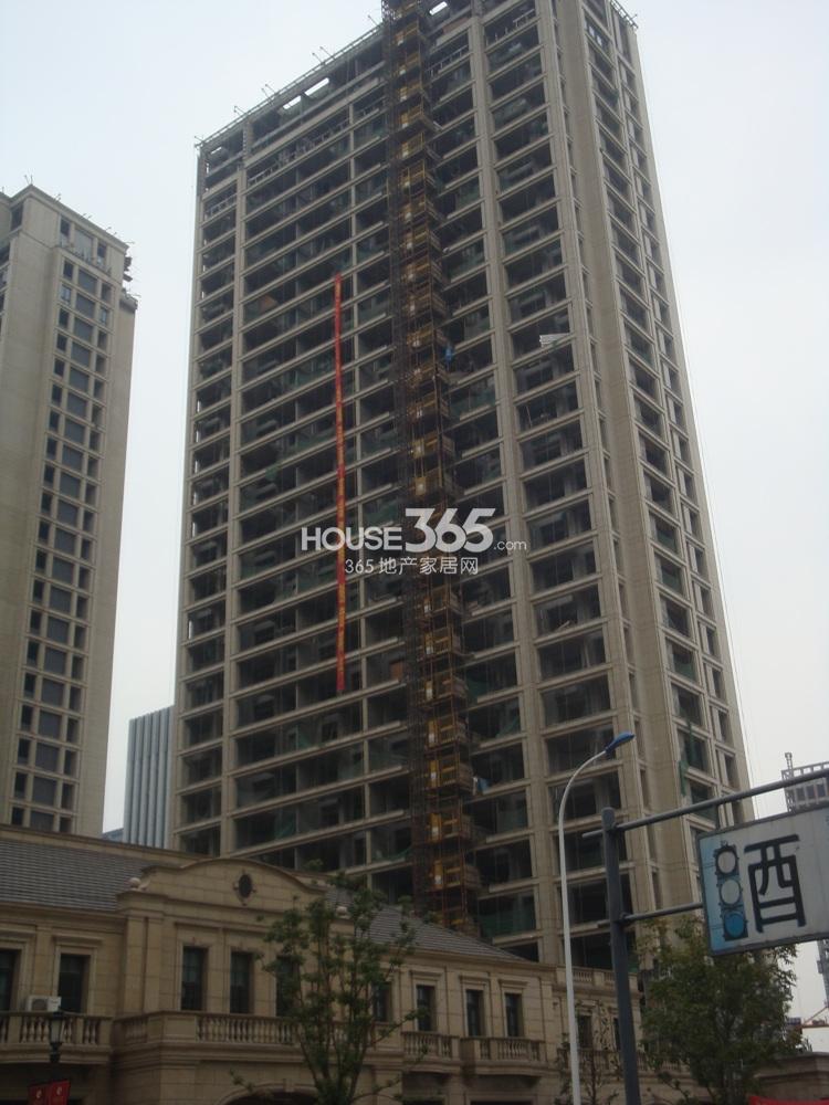 2013.11.13绿城明月江南实景图--西区一幢特写