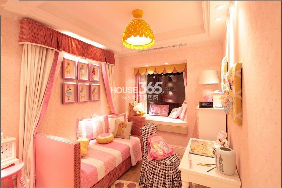 绿地旭辉城A1 honey love的蜜色主题样板间实景