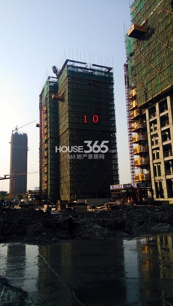 2013年12月中旬玲珑府实景--10号楼，临近西兴直河