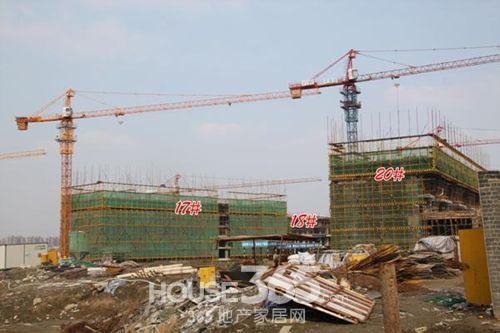 龙湖名景台17、18、20号楼现场施工图（2014.2.11摄）