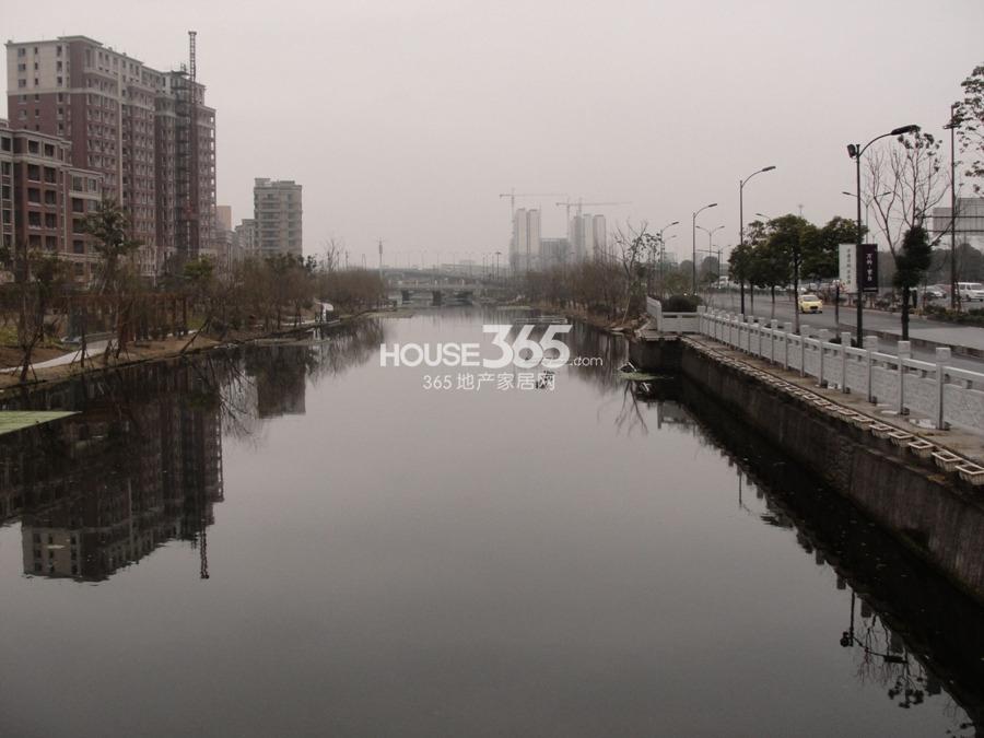 万科紫台周边配套——九沙河实景图 2014.2.26摄 