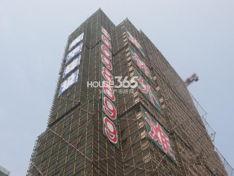 2014年4月份武林外滩项目6号楼仰拍