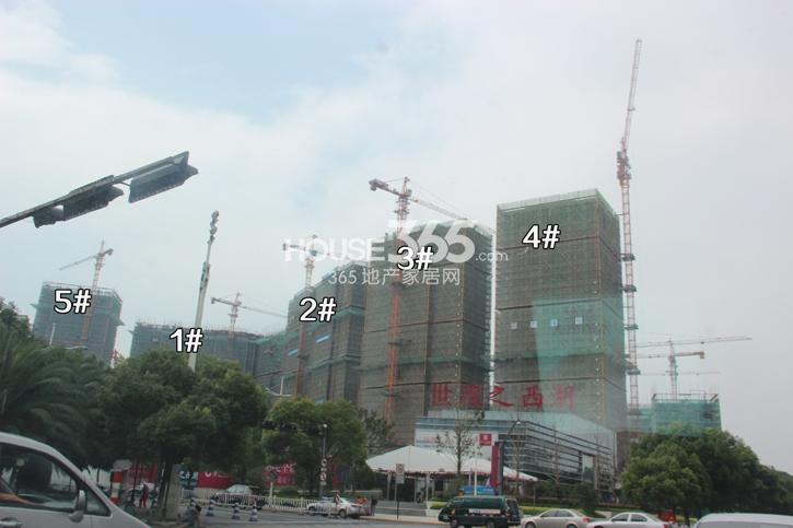 2014年7月初世茂之西湖项目实景--1、2、3、4、5号楼