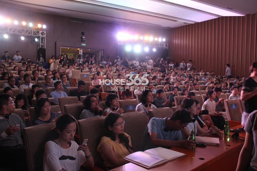 万科大都会79号——人居环境论坛活动到场的嘉宾 2014.7摄