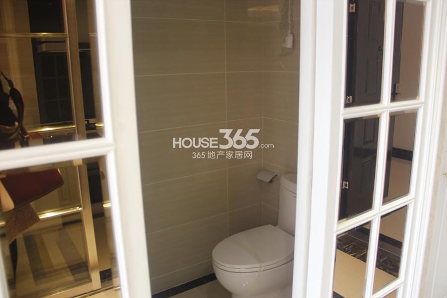 百富联合国际A户型loft51平样板房——卫浴