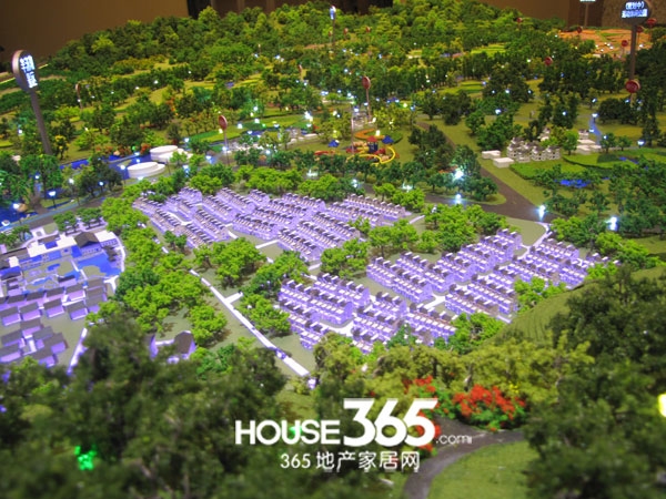 巢湖深业半汤御泉庄售楼部