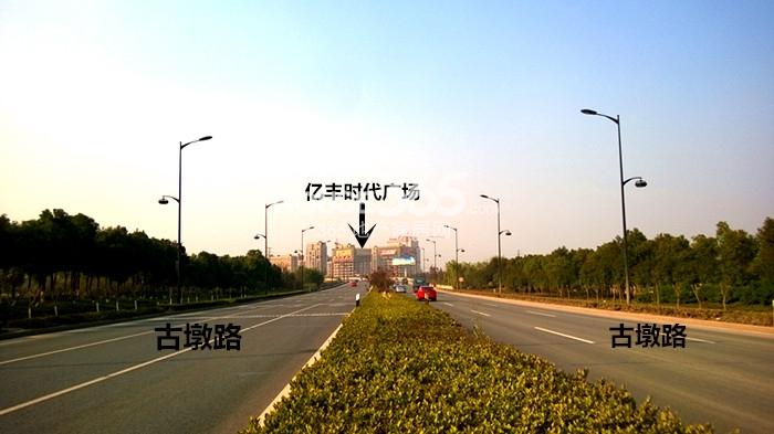 2015年1月份越秀星汇悦城项目周边道路