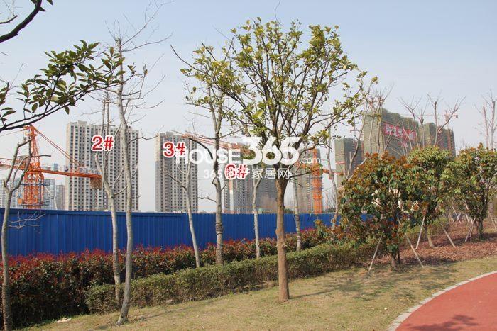 中海御道路一号2、3、6号楼施工进度 2015年4月摄