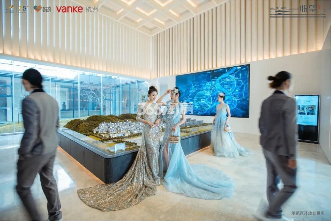 悦望名邸售楼处实景图