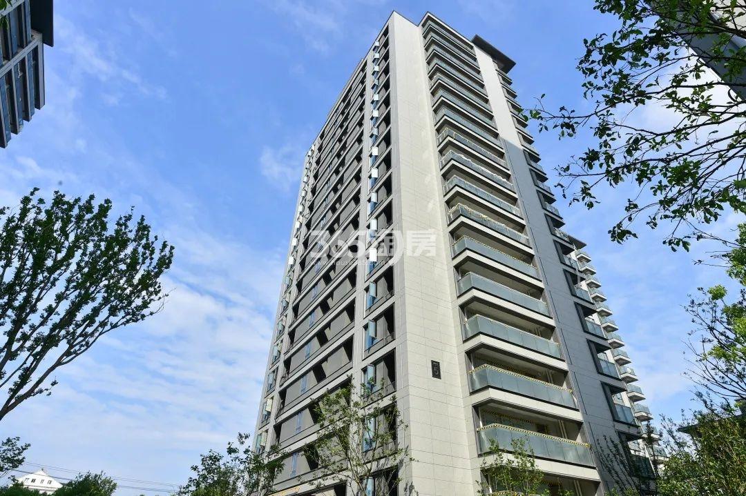 十锦台实景图