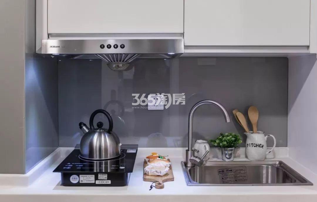 中豪湘和国际3号楼精装V公馆实景样板房（厨房）