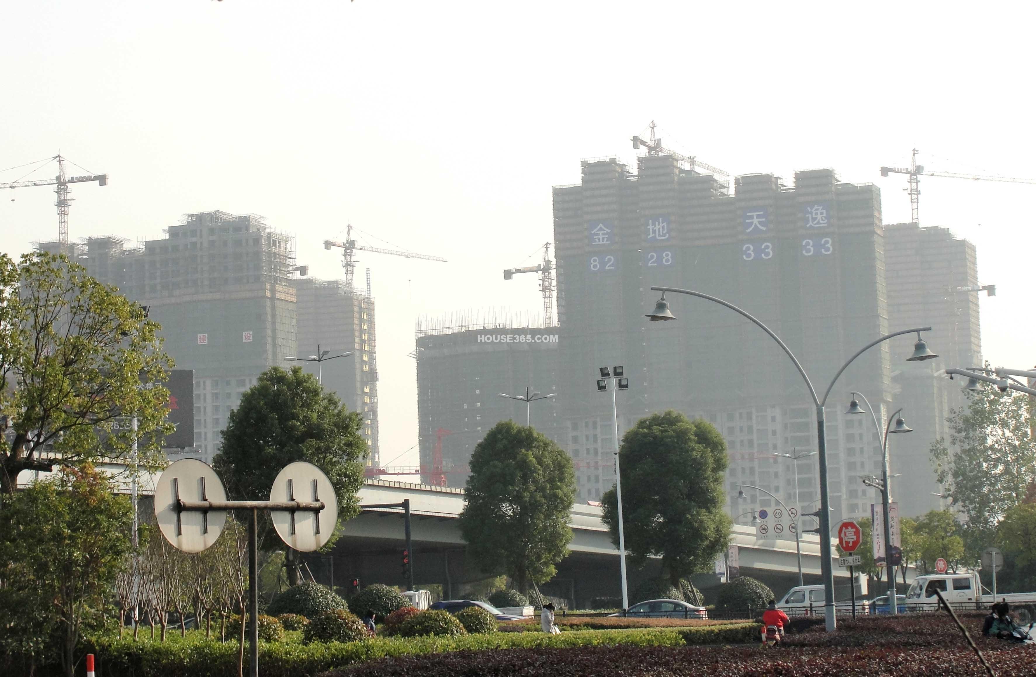 金地天逸12月份实景图
