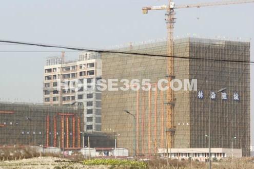 顺发恒业18号地块周边在建楼盘