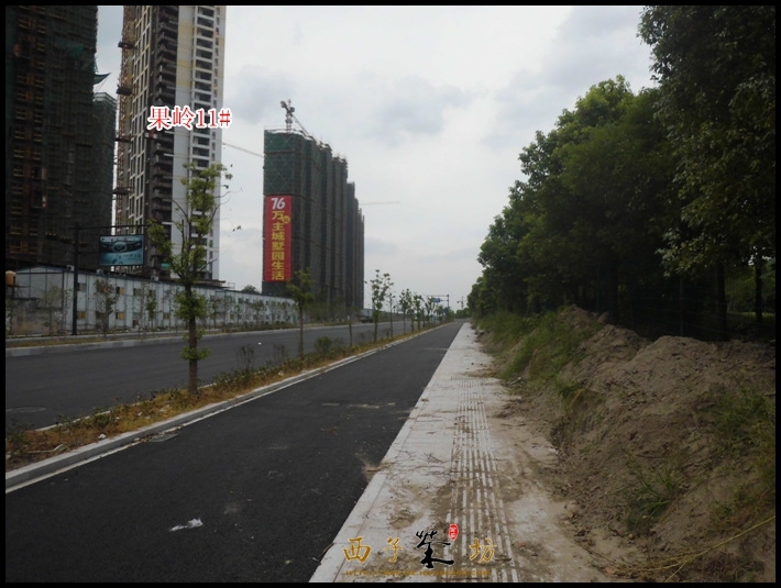 保利城市果岭实景图（2013.10）