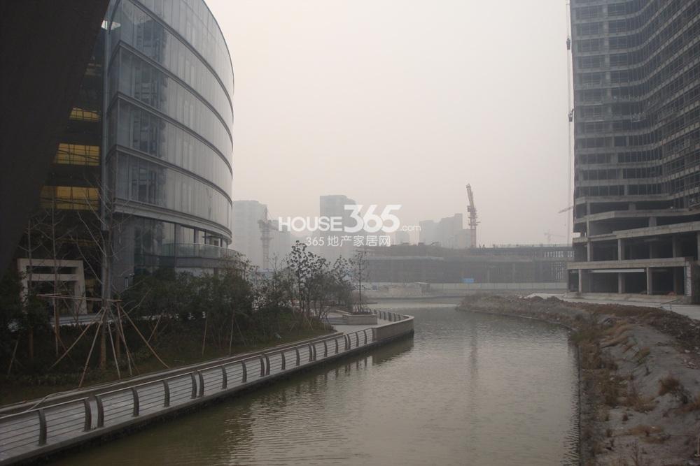 2013年12月底杭州新天地项目实景