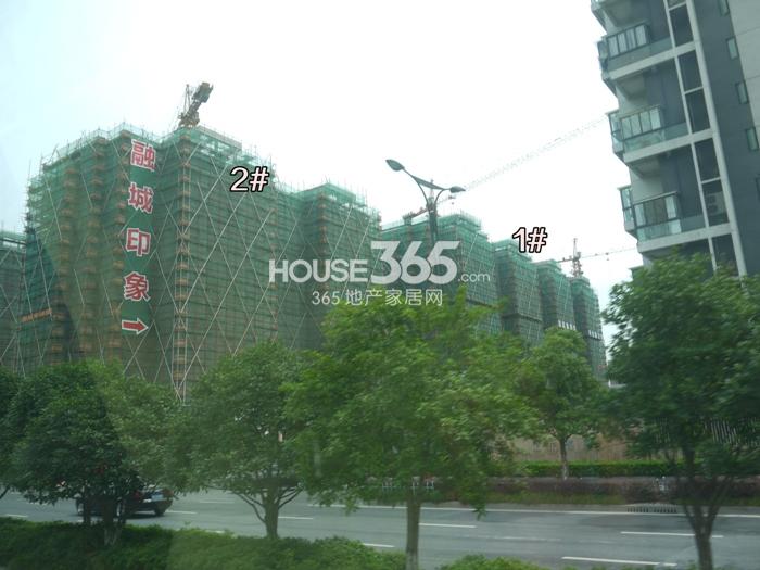 广大融城印象1、2号楼施工实景图 2014.7.19摄 