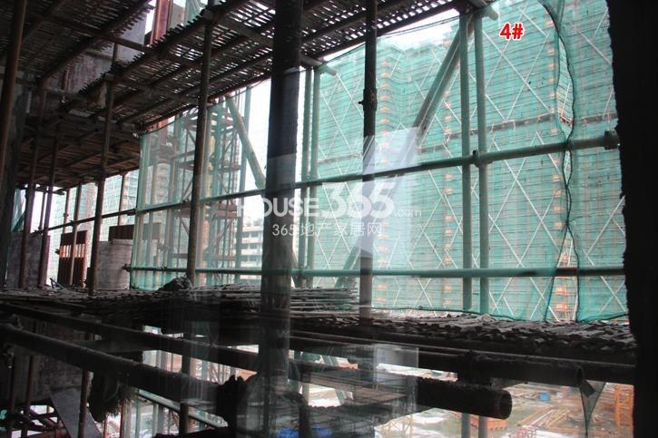 广大融城印象4号楼现场施工实景图  2014.8摄