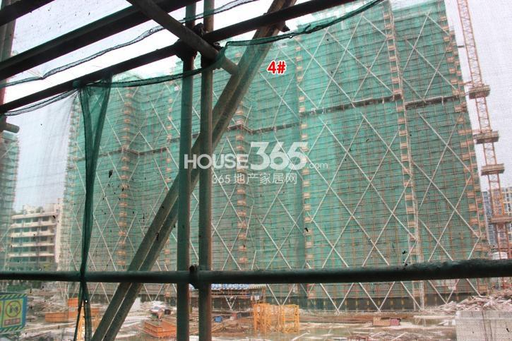 广大融城印象4号楼现场施工实景图  2014.8摄