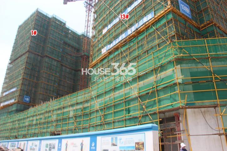龙湖名景台1、13号楼施工现场实景图 2014年8月摄 