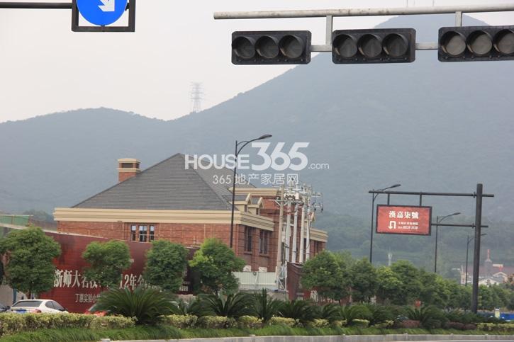 漢嘉柒号售楼处施工现场实景图 （2014年9月摄）