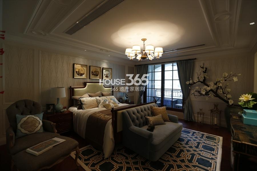 阳光城上府B户型230方中间套样板房——卧室