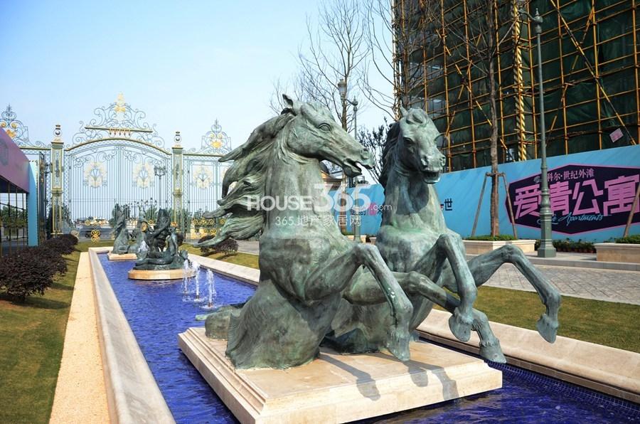 科尔世纪外滩项目水系景观实景图