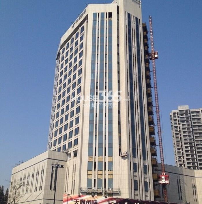 运河天城国际写字楼施工进度实景图 2014年12月摄