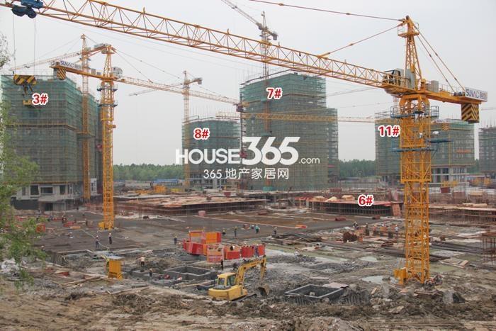 融创河滨之城西区3、6—8、11号楼施工进程图（2015.4）