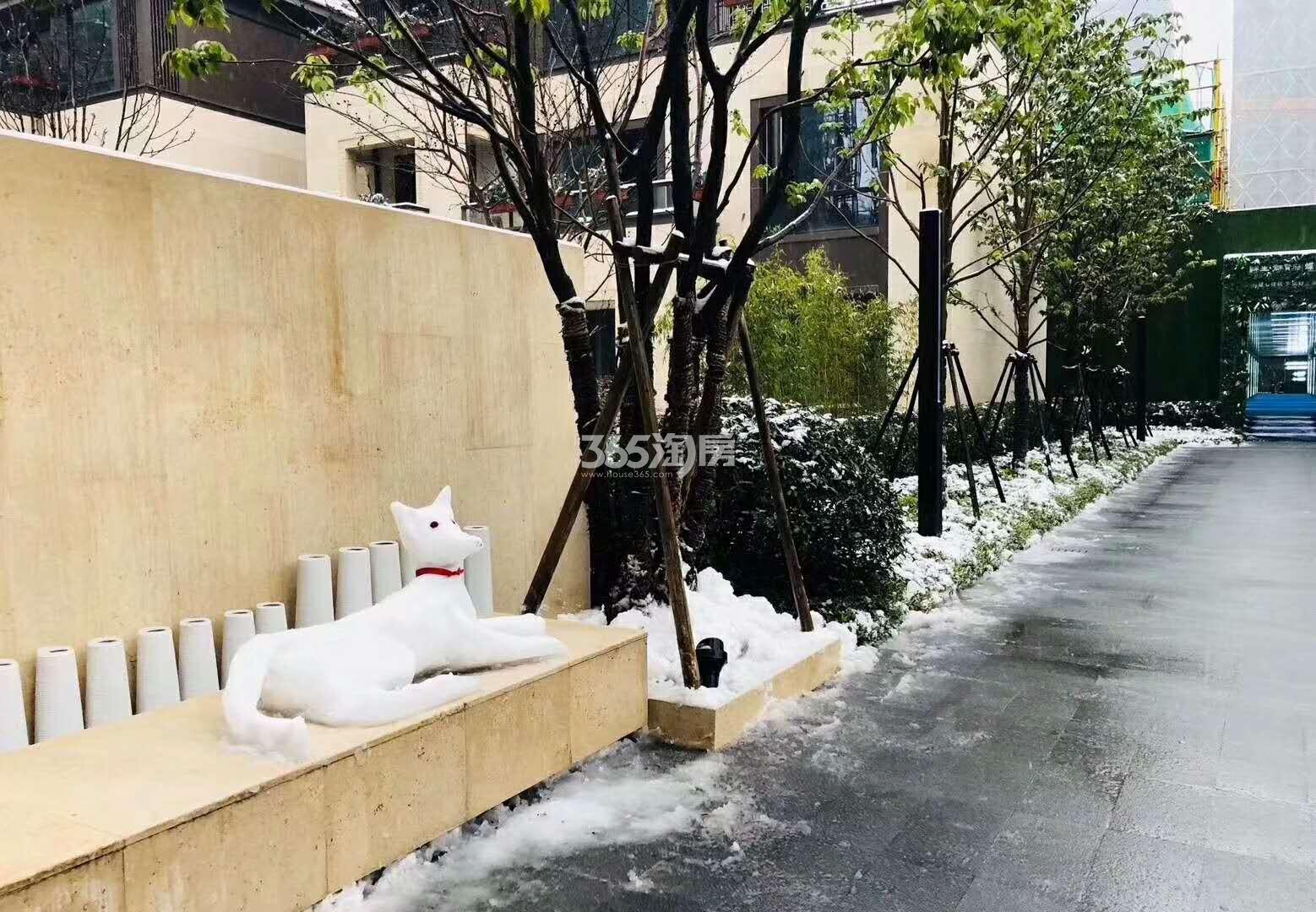 2018年1月祥生群贤府售楼处外部雪景