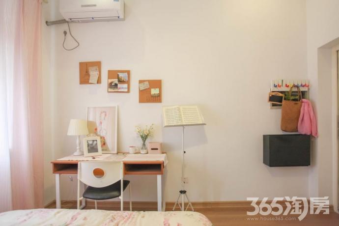 【新街口大行宫二条巷西安门地铁站军区总医院