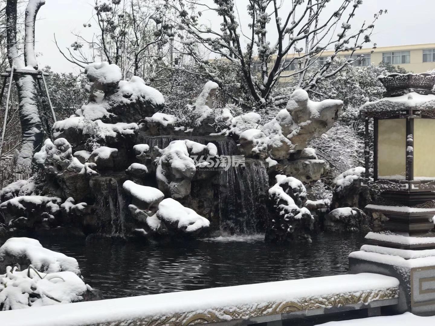泰禾野风大城小院售楼处外景 2018年1月摄