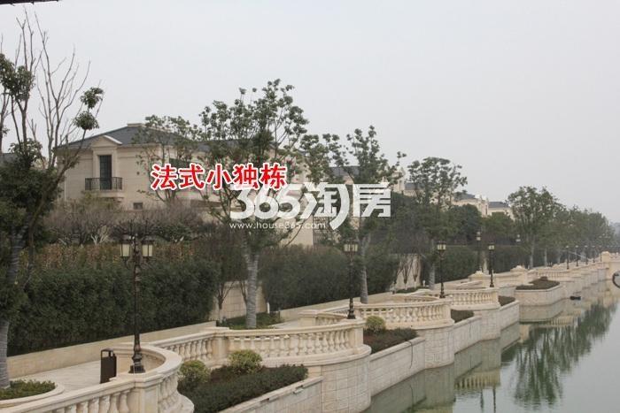 东晖龙悦湾项目法式小独栋实景图（2016.1）