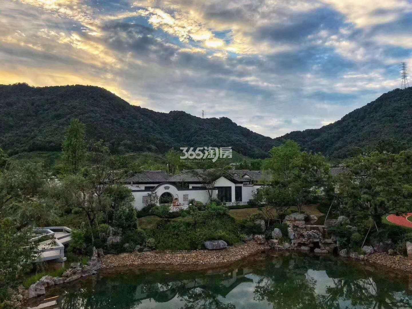 青云山居青云山居桃李春风小镇实景图（2018.6）