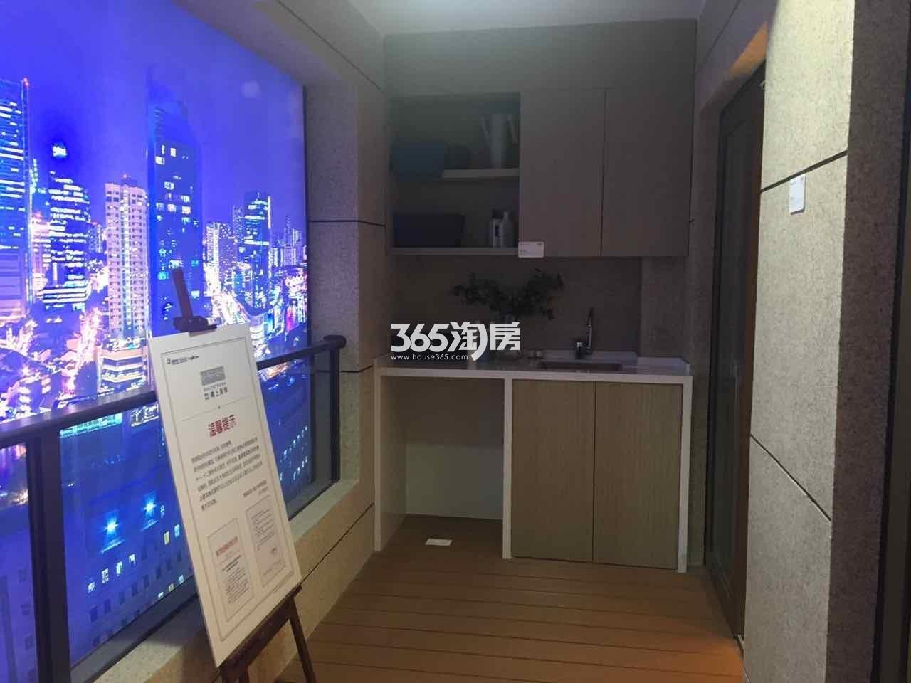 新城湾上风华A1户型89方样板房——阳台