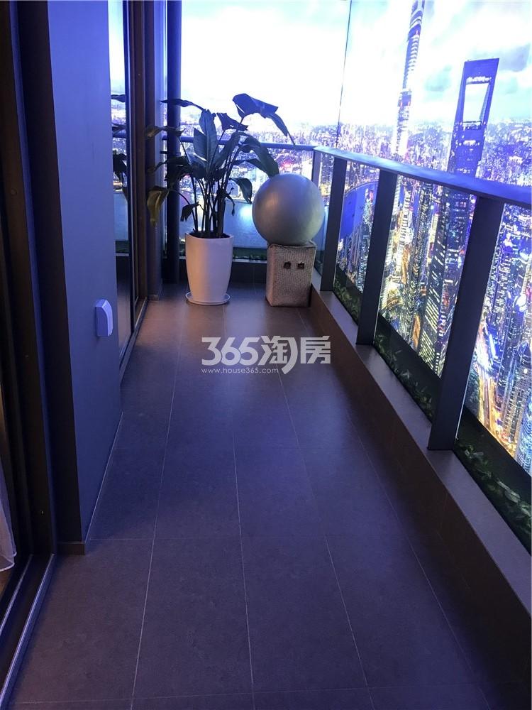 融智创城125方样板房——阳台