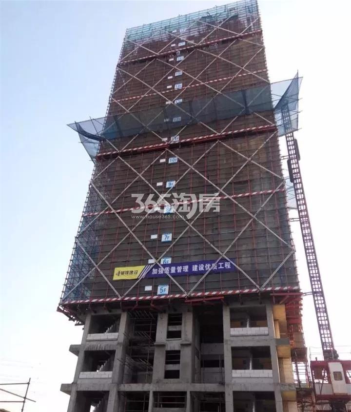 2017年11月和昌府2号楼实景(结构至17层，砌体完成至7层)