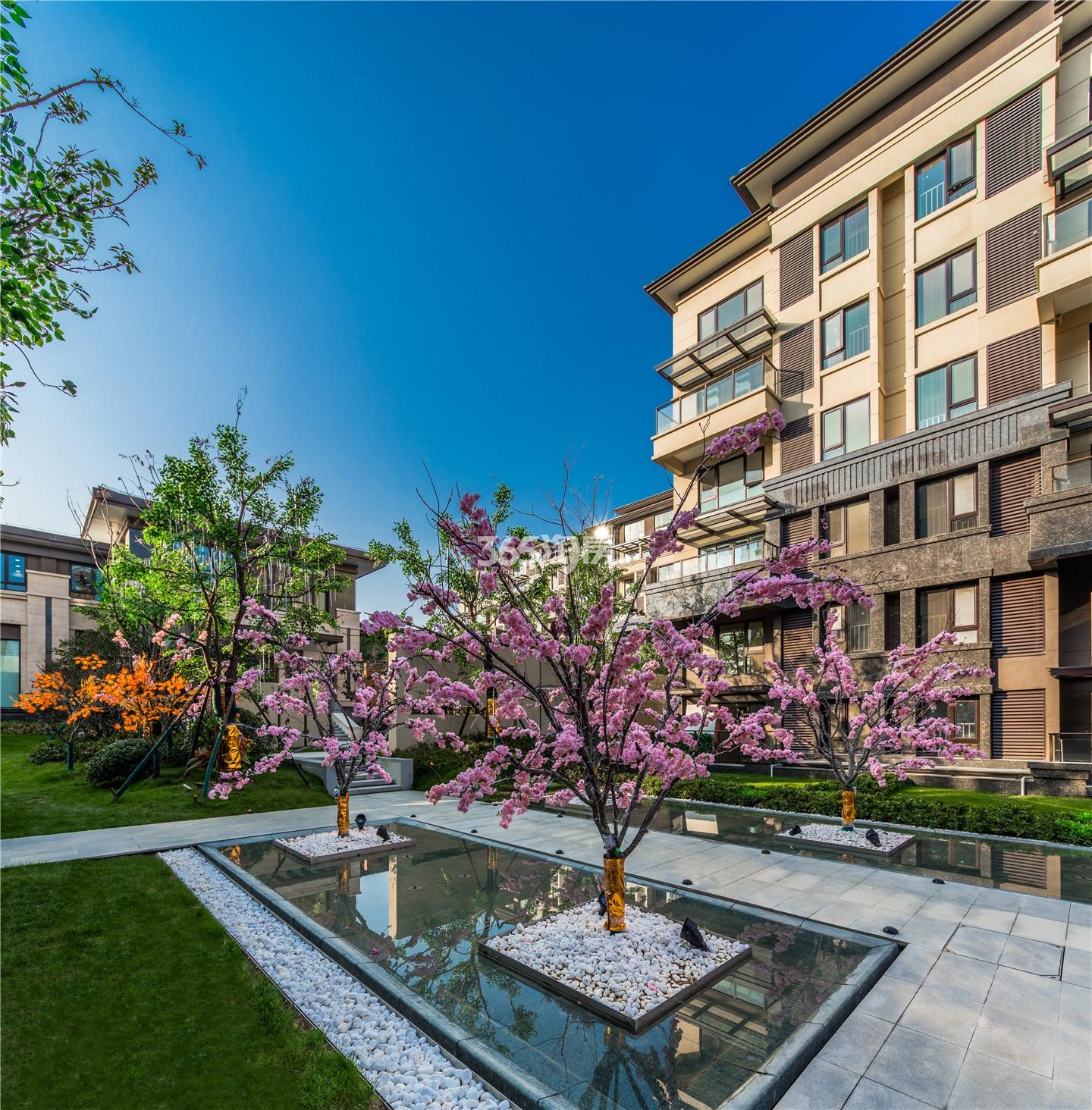 北京城建西华龙樾小区内部景观实景图(12.12)