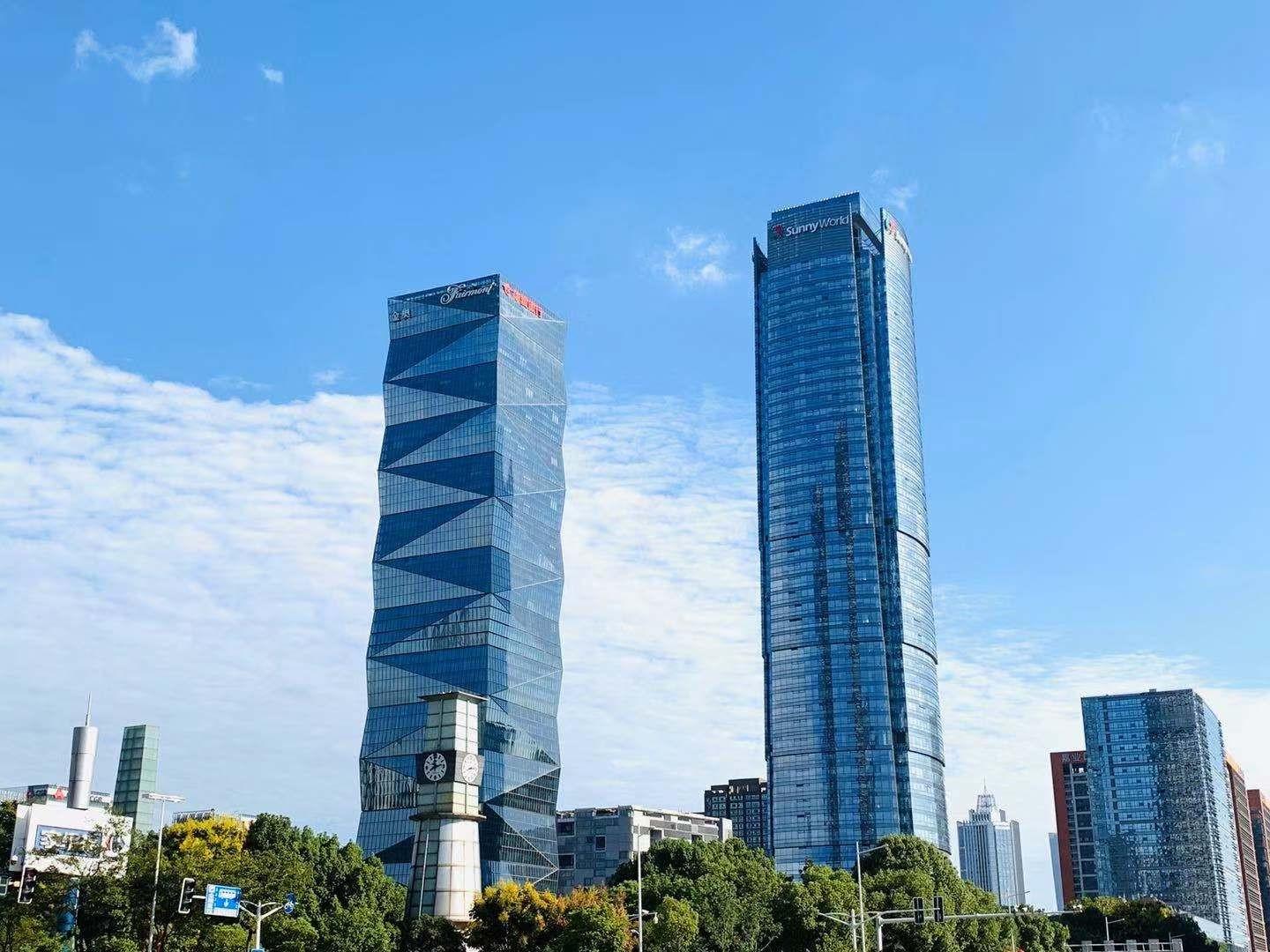 奥体 河西地标建筑 全新办公装修 全新家具 随时可看