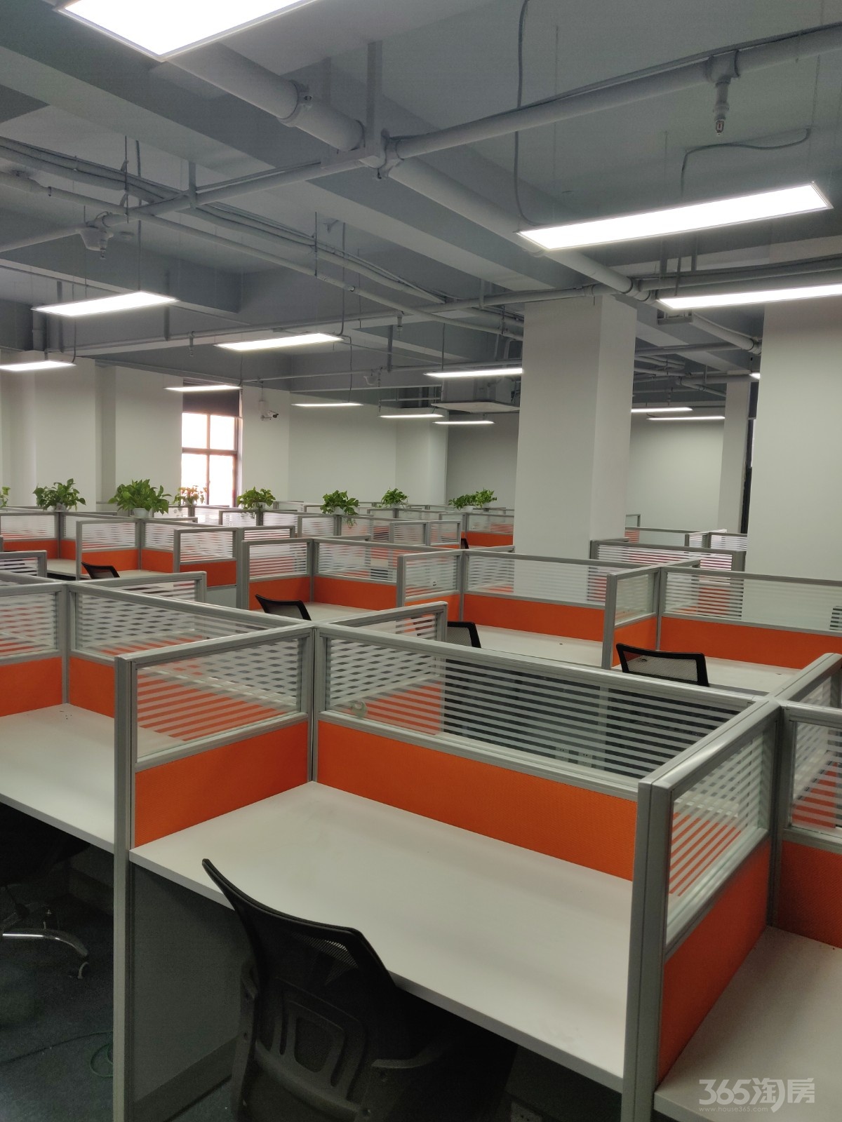 整层1000平精装修适合呼叫中心职场客服电销外呼