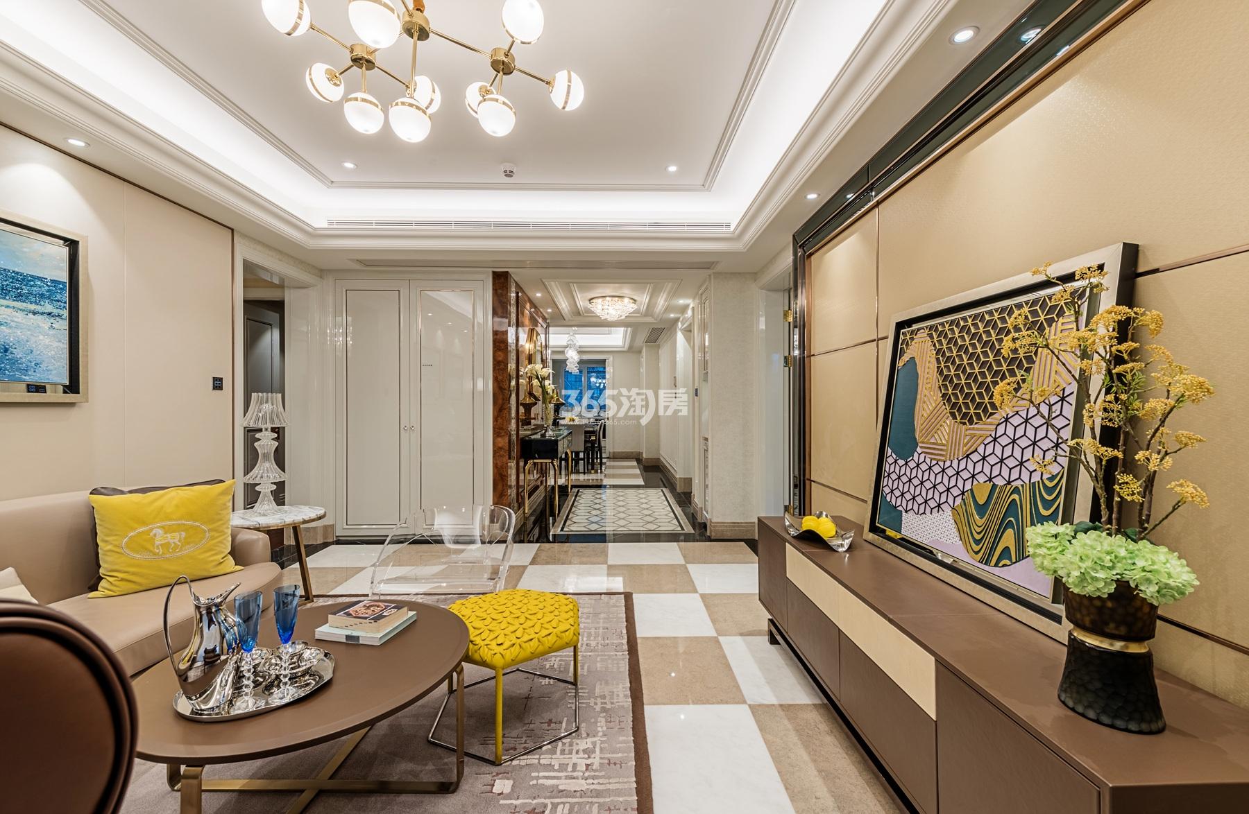 滨江保利翡翠海岸139方(b2户型)海派风格样板房---客厅