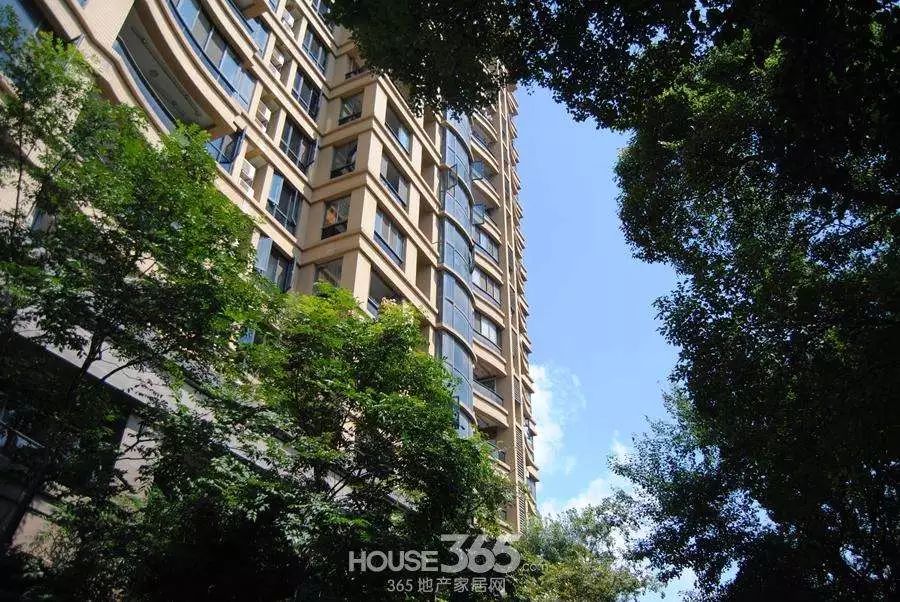 芜湖镜湖区玥珑湾今日开盘,周边二手房价已达