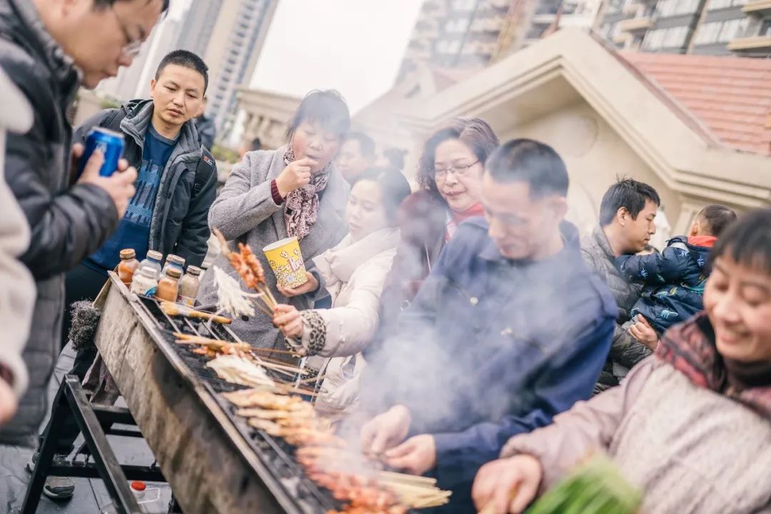 揭秘本周恒大翡翠公园户外自助烧烤趴!